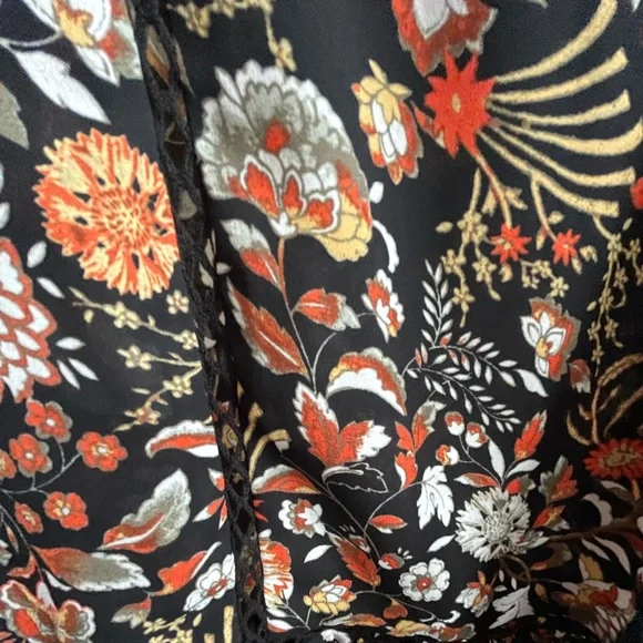 Pull over blouse - Picture 3 of 12